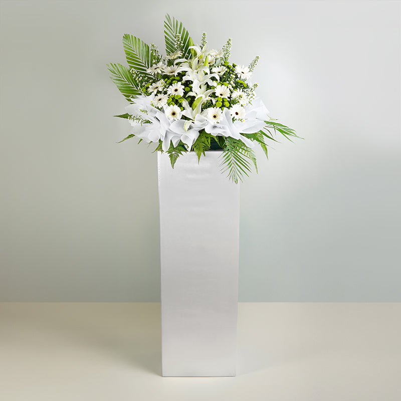 flower_stand_condolence Everlasting Condolence / Funeral Flowers