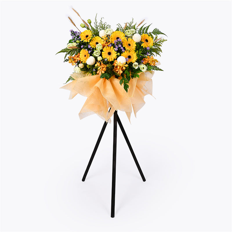 flower_stand_opening Aurum Opening Flower Stand