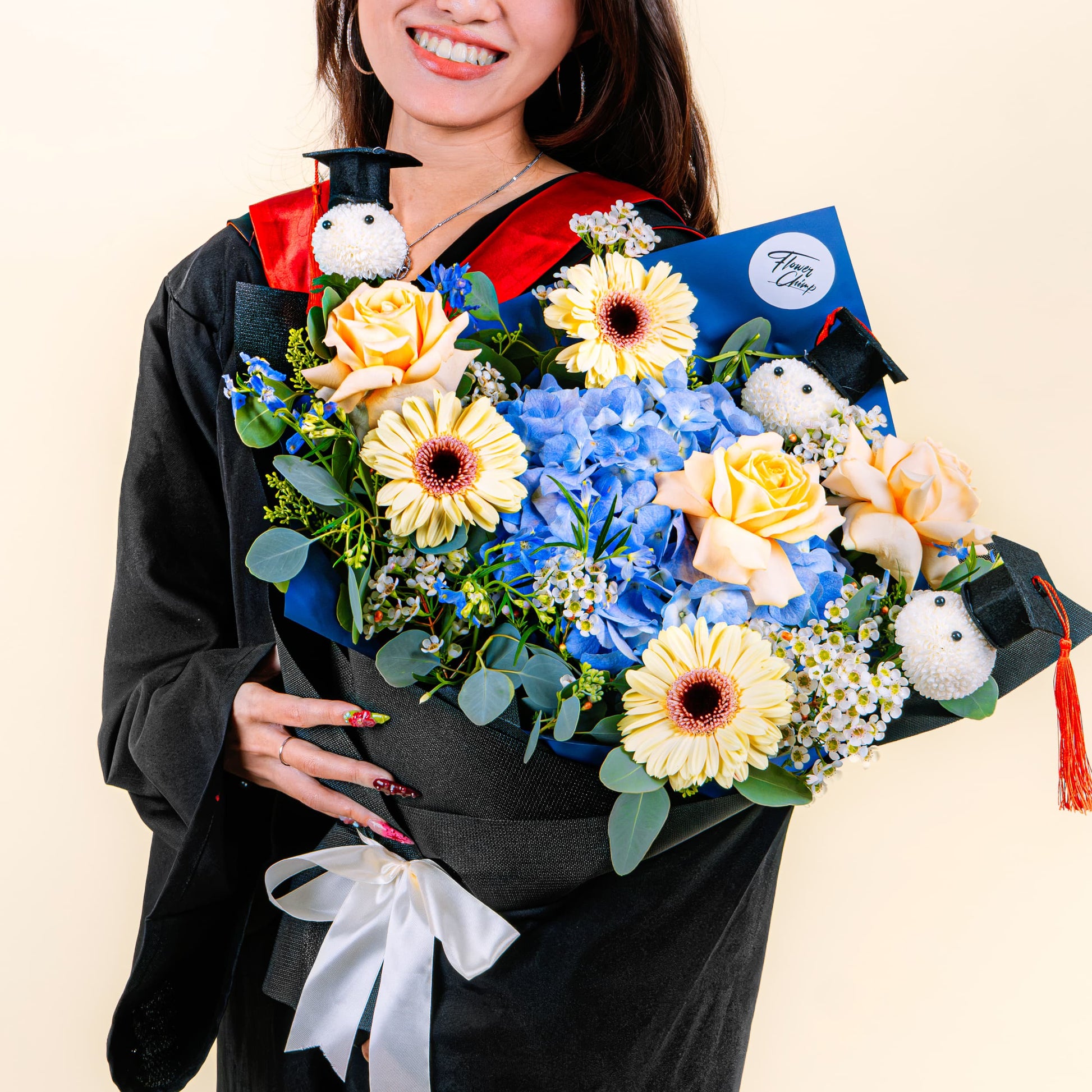 bundles_graduation First Class Graduation Bouquet