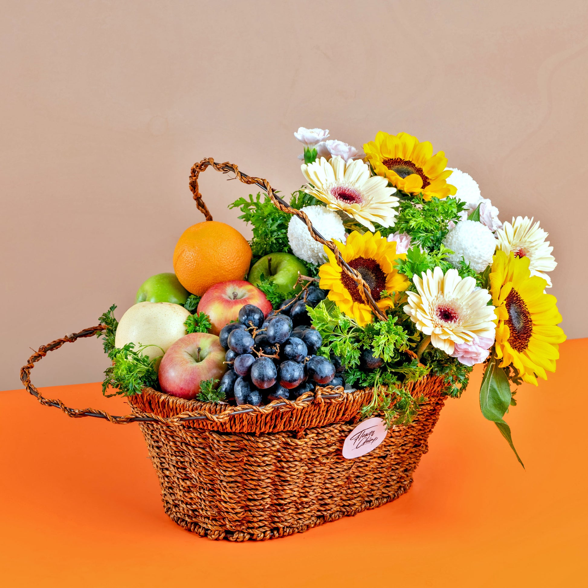 hamper_fruit Fruit Flower Mix