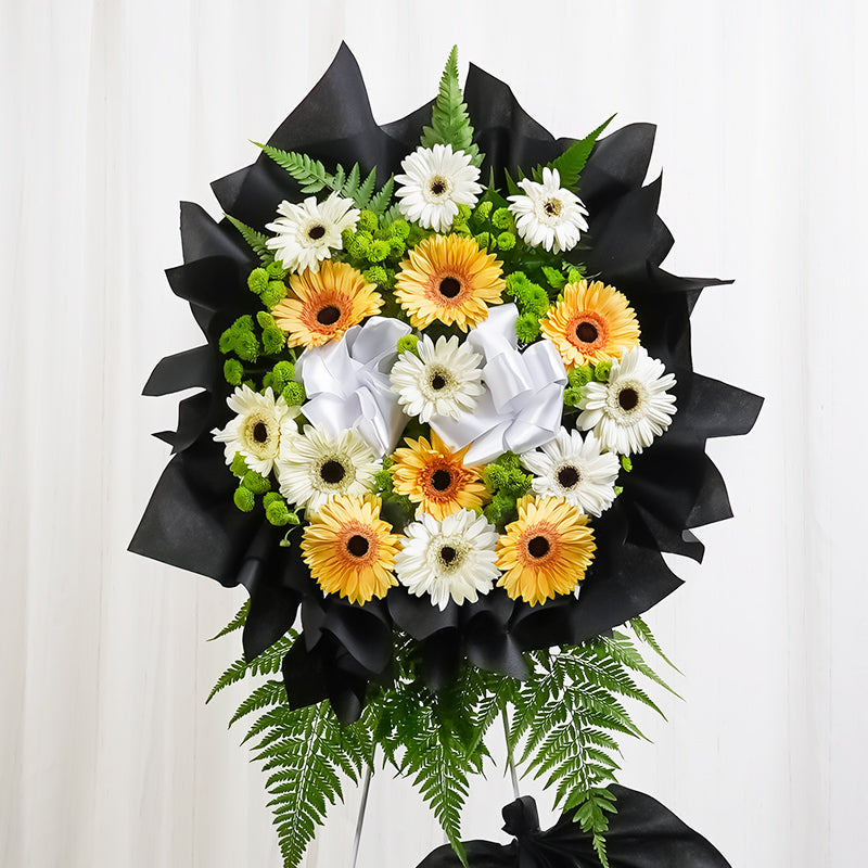 flower_stand_condolence Memorial Condolence / Funeral Flowers