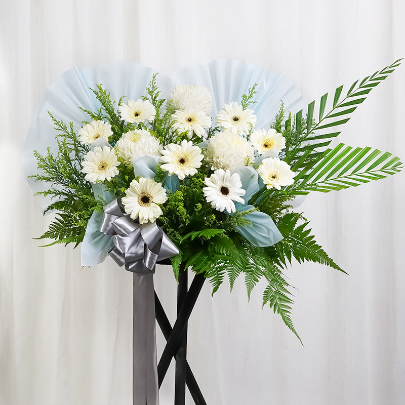 flower_stand_condolence Remembrance Condolence / Funeral Flowers