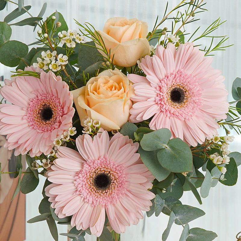 flowers_vase Rhea
