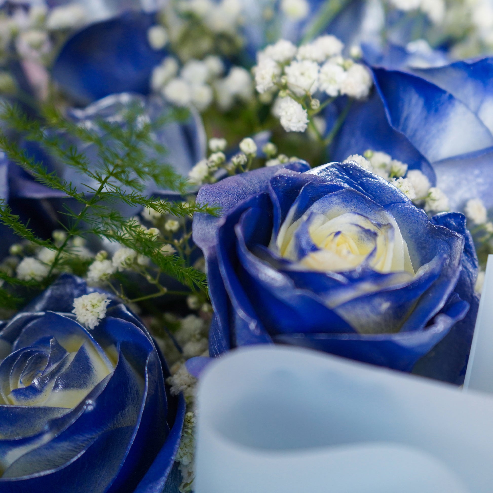 flowers_bouquet Sapphire Flower Bouquet