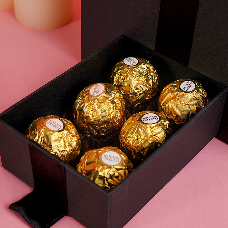 flowers_box_trinity_ferrero Trinity Box - The Only One