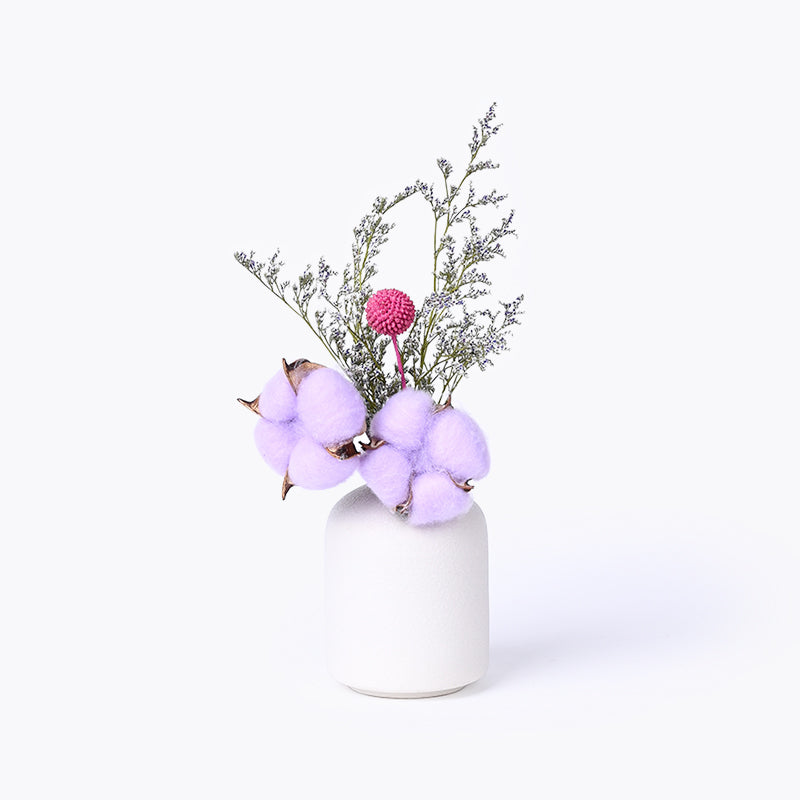 flowers_vase Faye